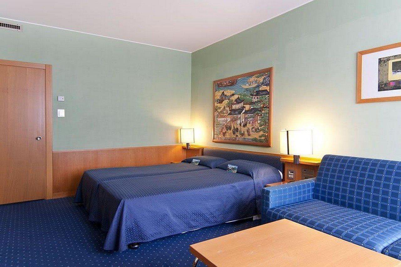 Hotel Galileo Милан Экстерьер фото