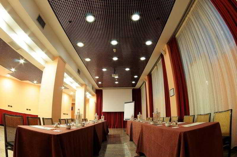 Hotel Galileo Милан Экстерьер фото